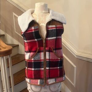 Million Bullpup Plaid Vest with Sherpa Collar